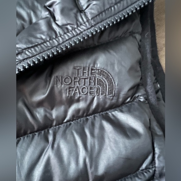 The North Face vest - Picture 2 of 4